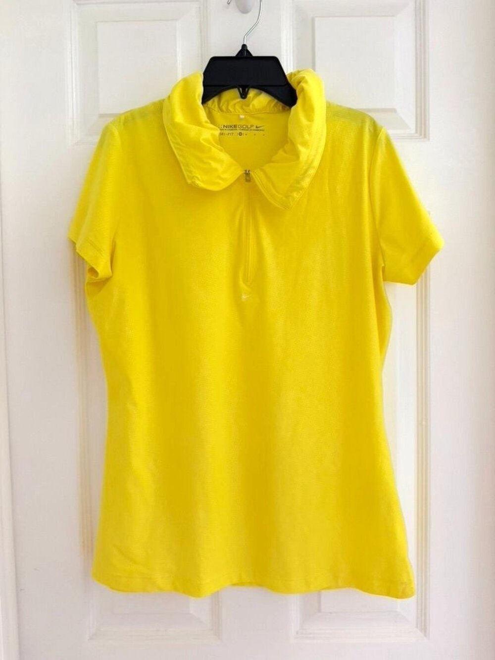 Nike Golf Dri Fit Bright Yellow Half Zip Short Sleeve Ruched Neckline Sz Medium